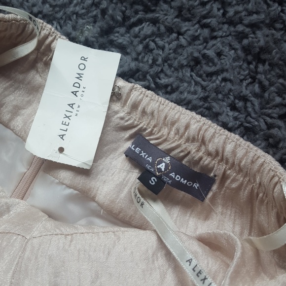 ALEXIA ADMORE ROSETTE EMPIRE WAIST STRAPLESS DRESS - Picture 4 of 9